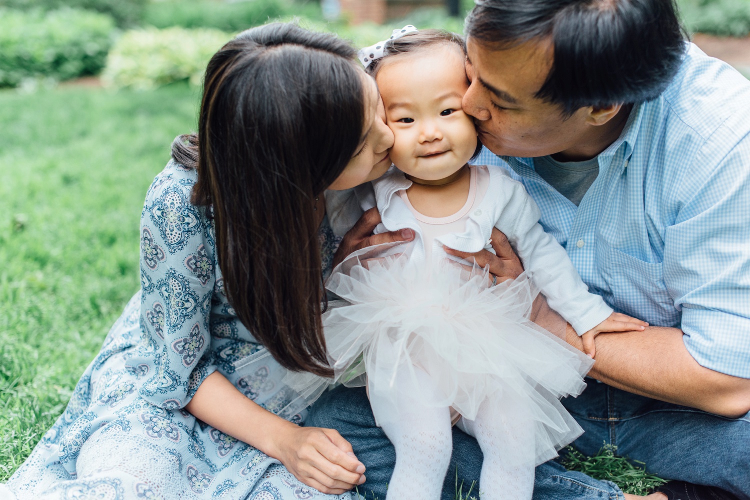 Yang Yoon + Bryan + Katie - Washington Square Park Family Session - Philadelphia Family Photographer - Alison Dunn Photography photo