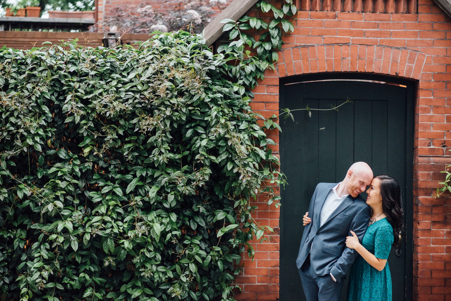 Meifung + David - Rittenhouse Square Engagement Session - Philadelphia Wedding Photographer - Alison Dunn Photography photo