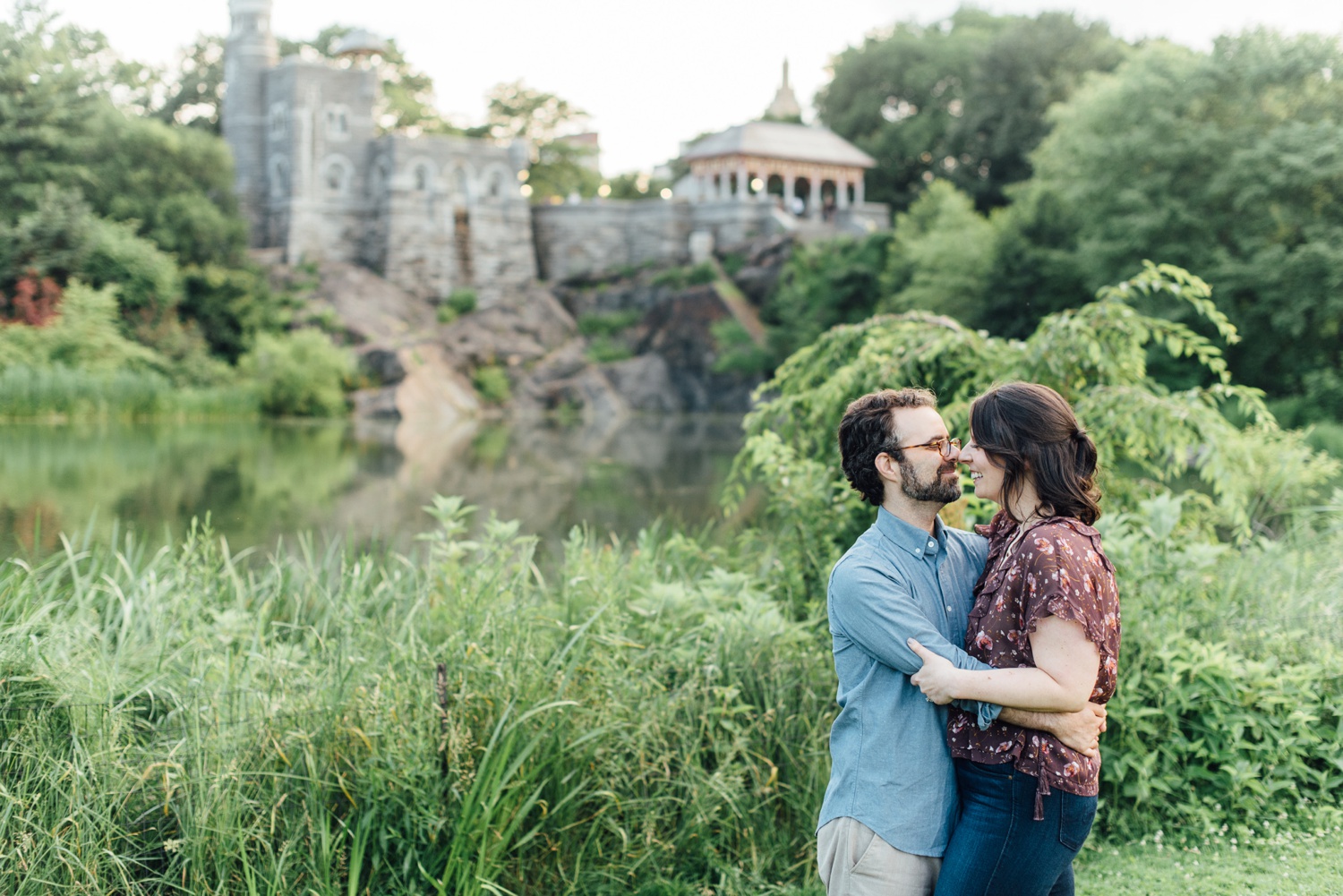Mollie + Andrew - Delacorte Theater - Central Park Engagement Session - Alison Dunn Photography photo