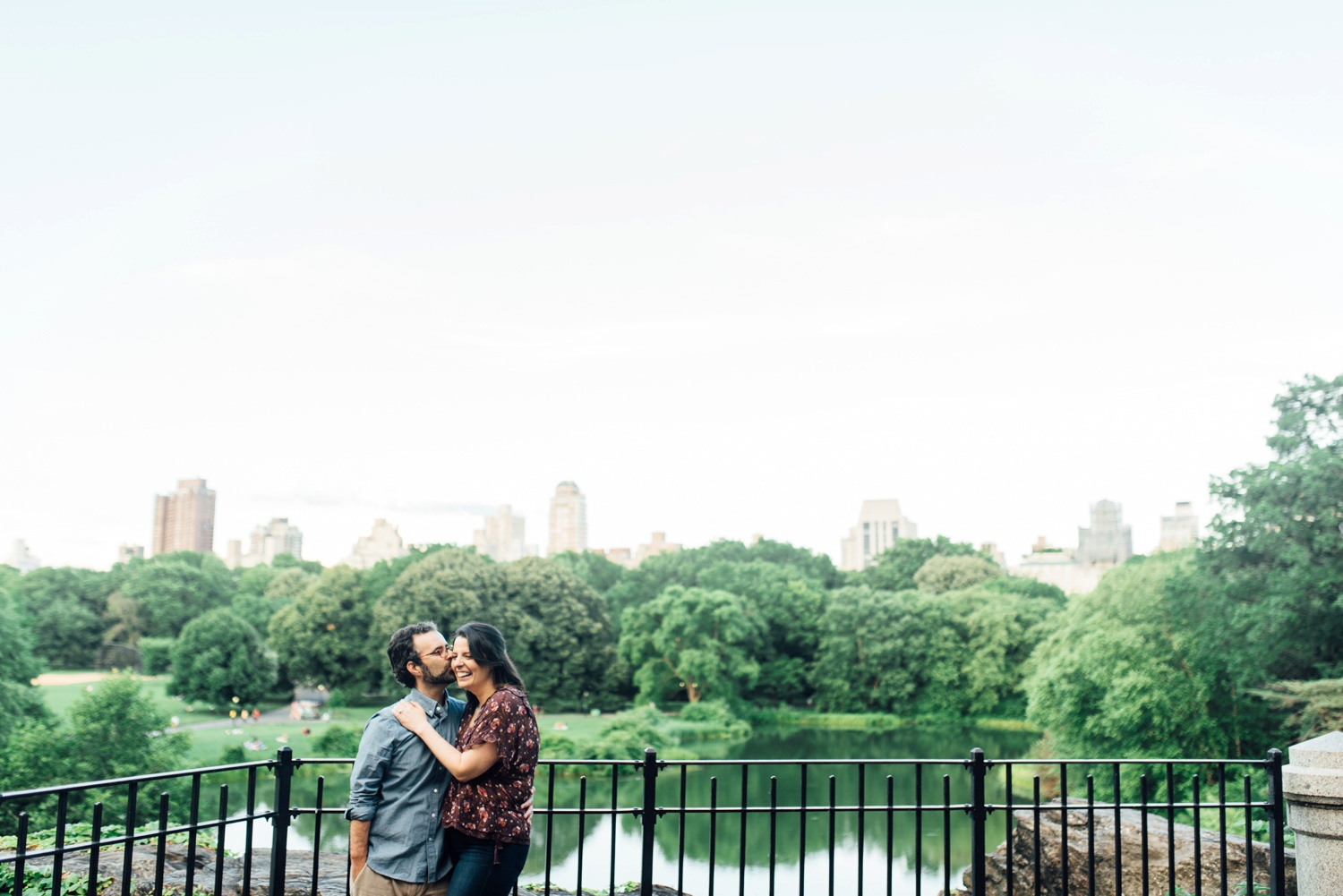 Mollie + Andrew - Central Park Engagement Session - Alison Dunn Photography photo