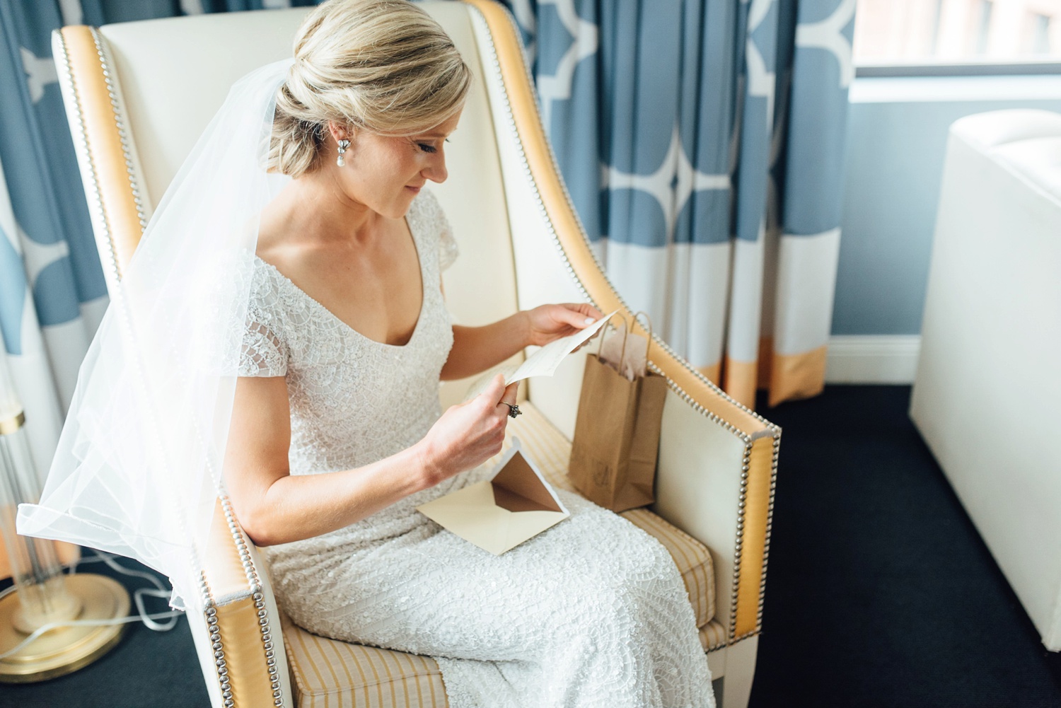 Allie + Jeremy - Hotel Monaco Wedding - Philadelphia Wedding Photographer - Alison Dunn Photography photo