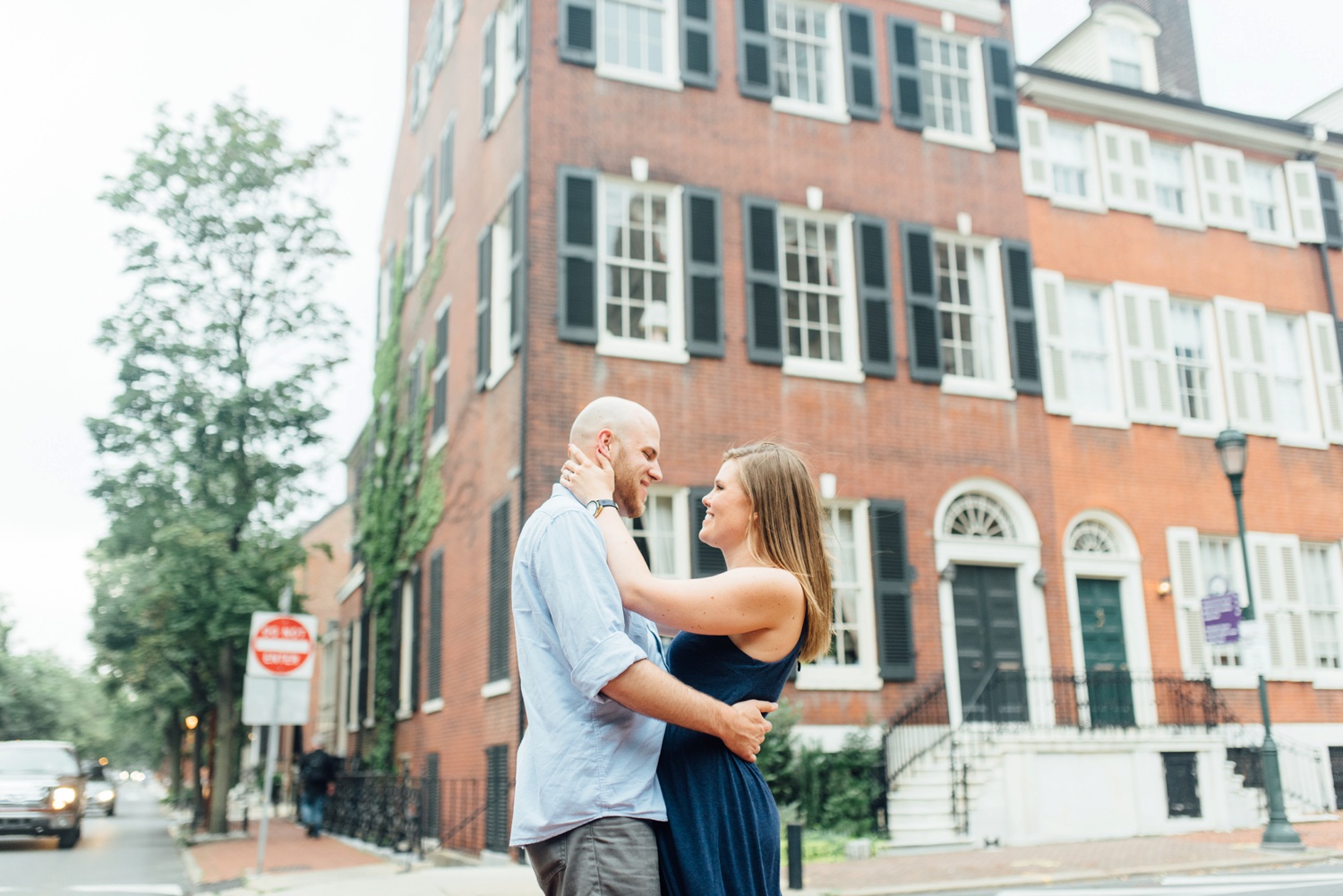 Matt + Caitlin - Old City Engagement Session - Alison Dunn Photography photo