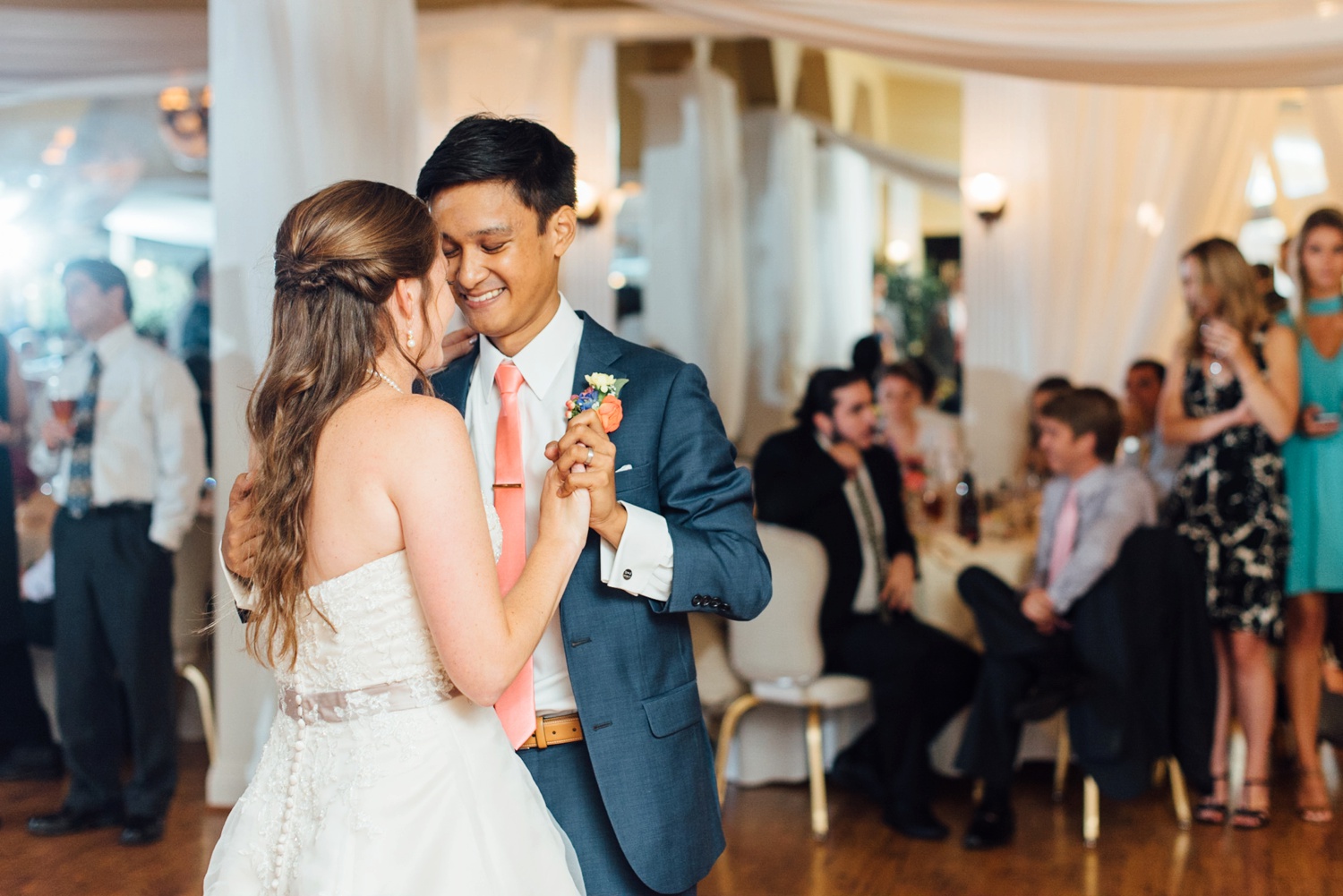 Dana + James - Cameron Estate Inn - Lancaster Wedding Photographer - Alison Dunn Photography photo