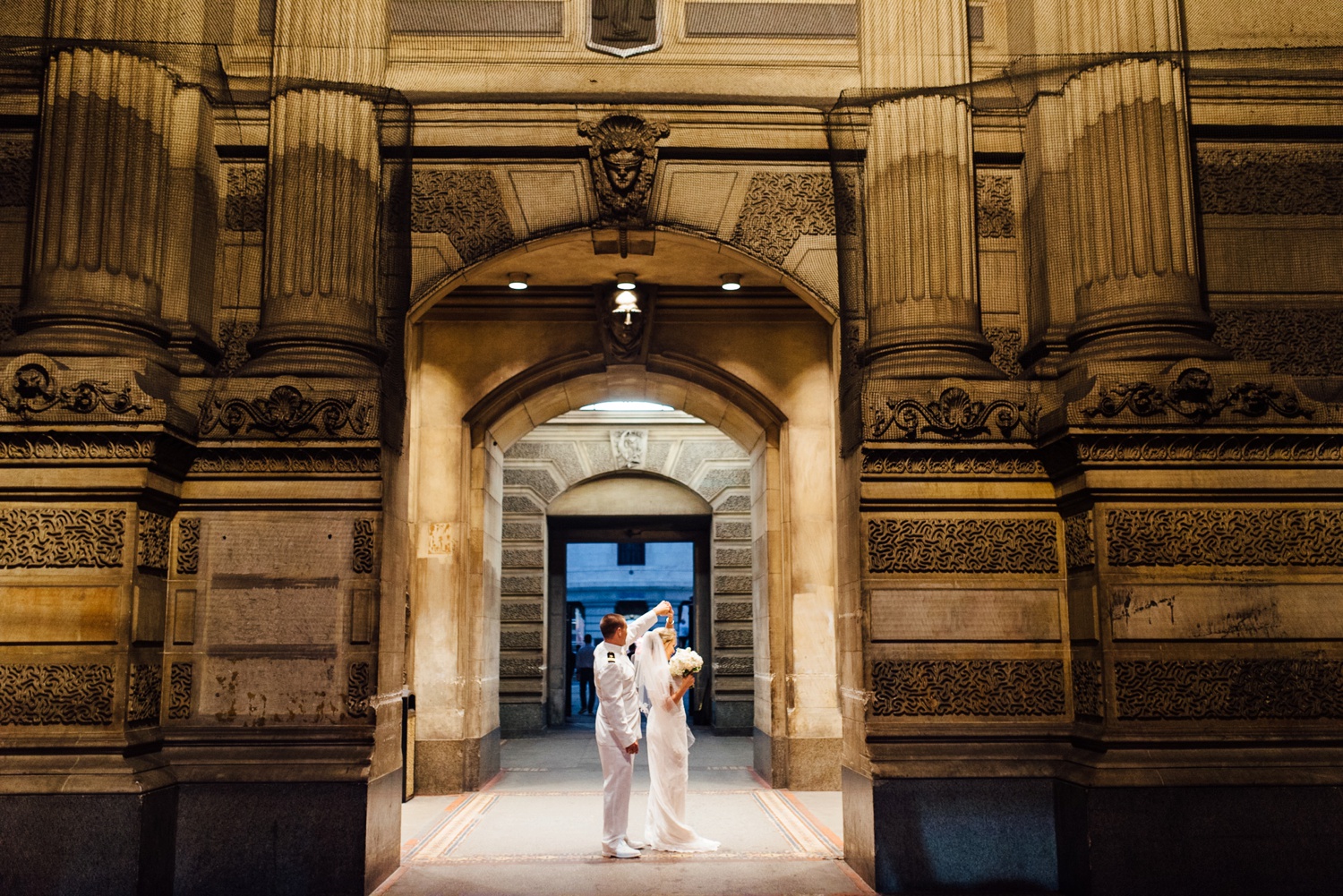 Molly + Shane - Crystal Tea Room Wedding - Philadelphia Wedding Photographer - Alison Dunn Photography photo