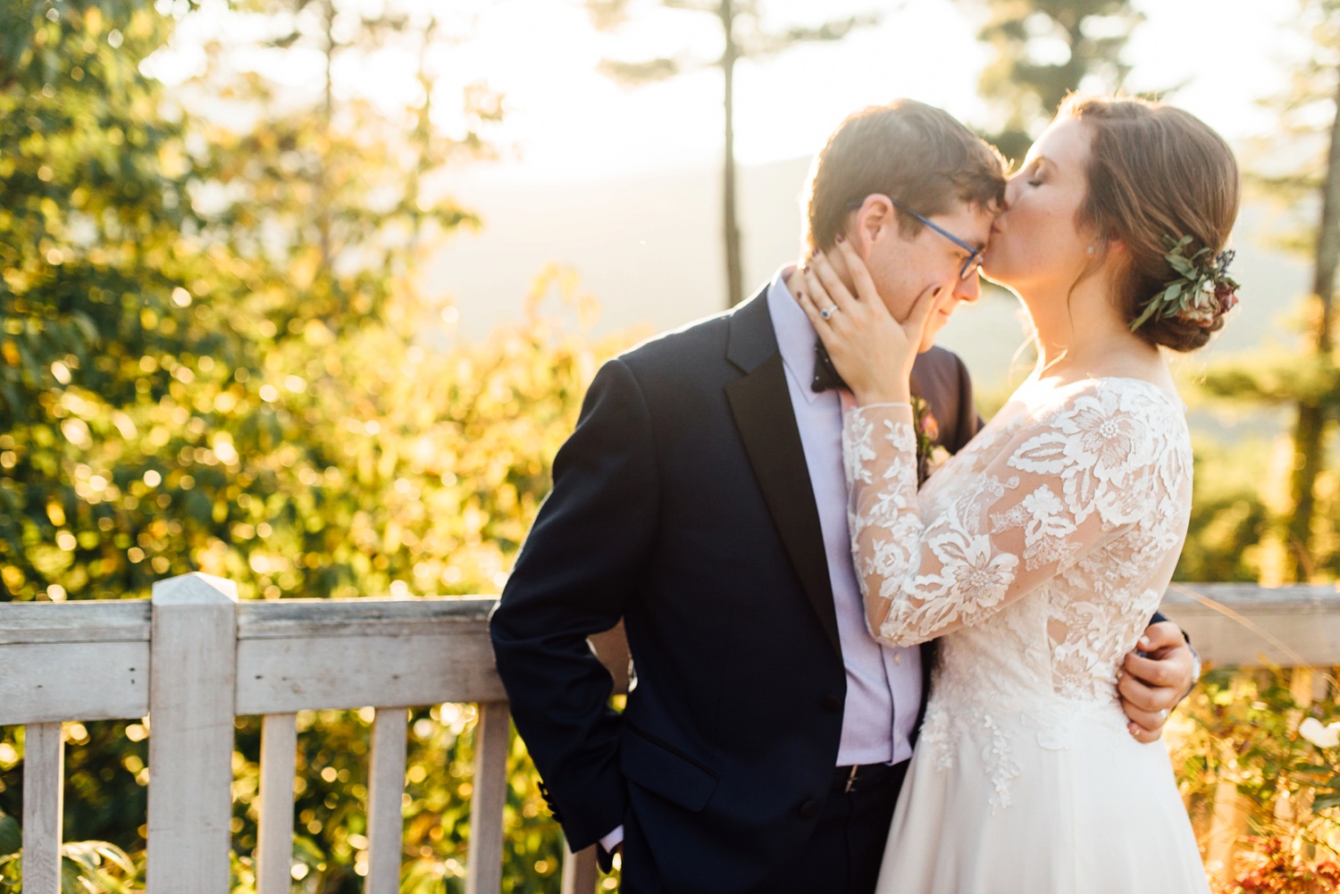 Carolynn + Ryan - Onteora Mountain House Wedding - Catskills Wedding Photographer - Alison Dunn Photography photo