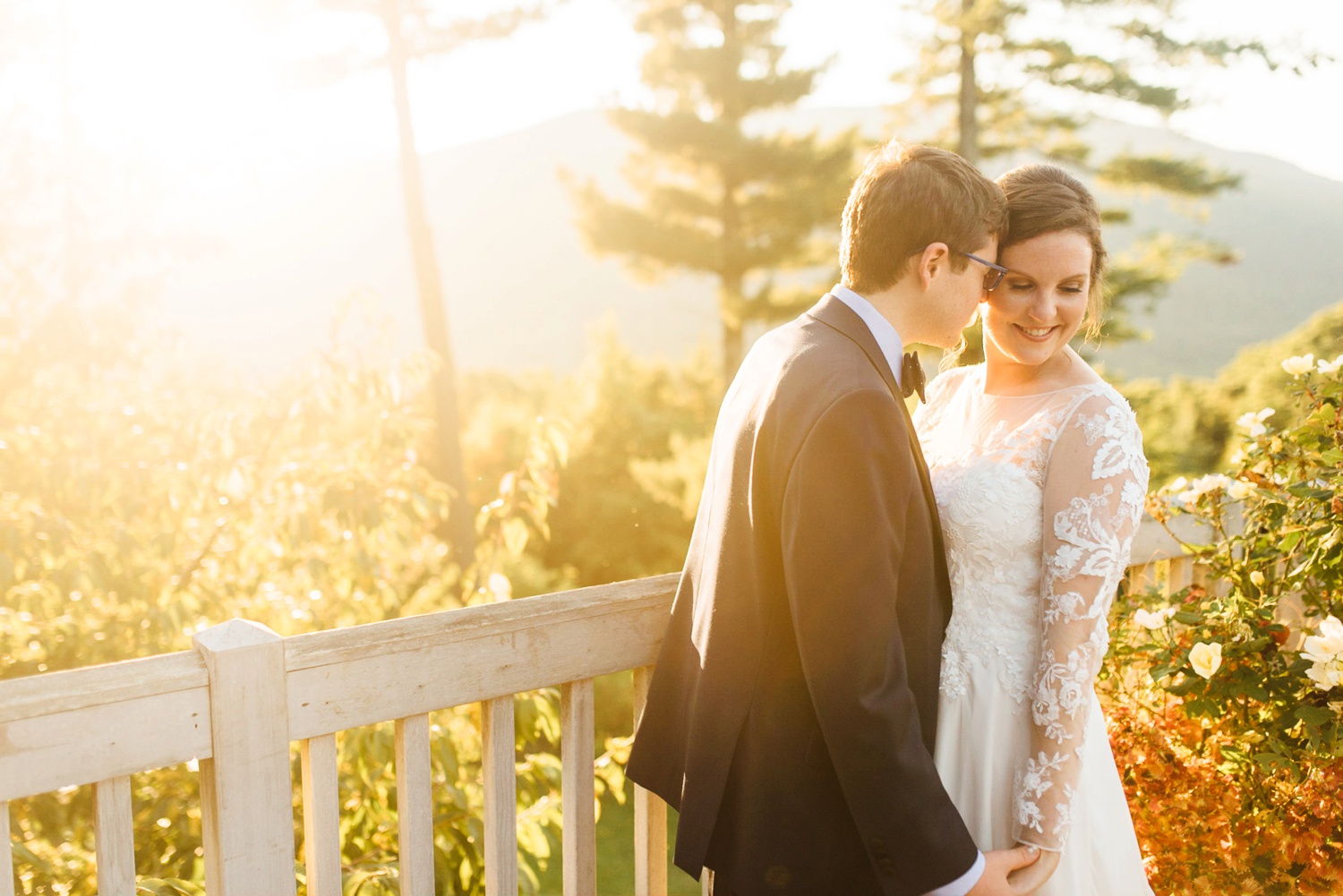 Carolynn + Ryan - Onteora Mountain House Wedding - Catskills Wedding Photographer - Alison Dunn Photography photo