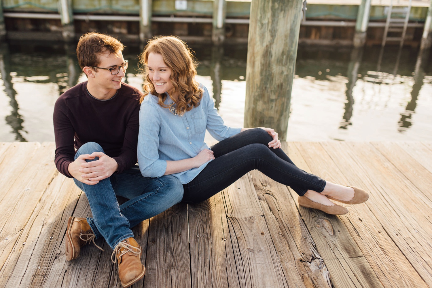 Hannah + Scott - Annapolis Engagement Session - Maryland Wedding Photographer - Alison Dunn Photography photo