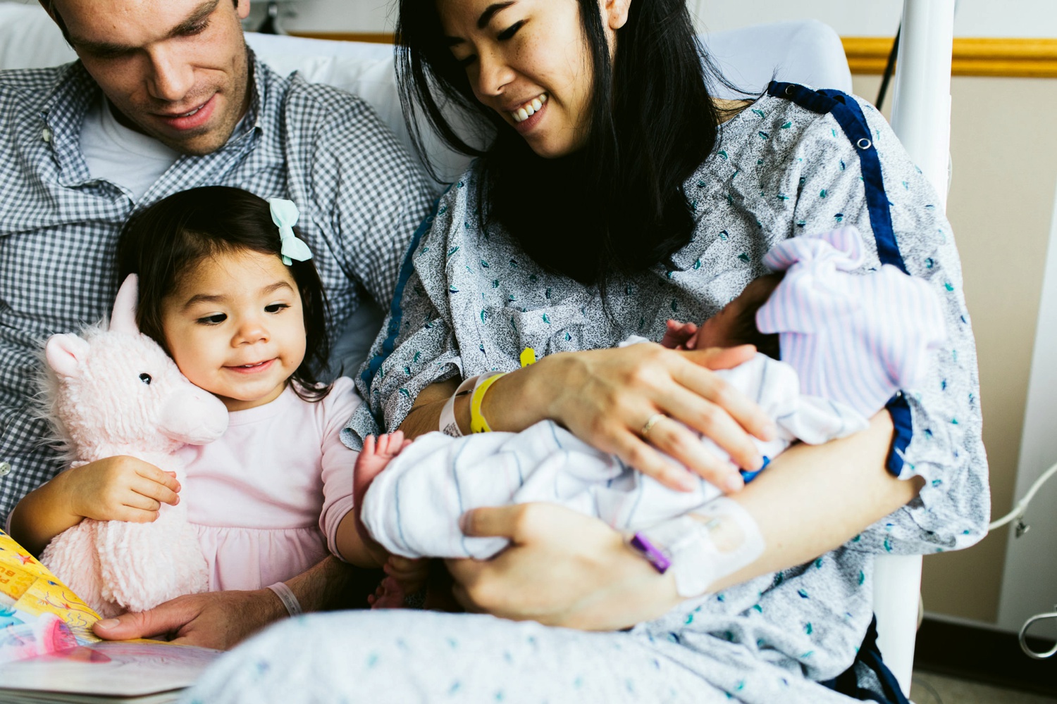 Riley Elise - Fresh 48 - Newborn Photographer - Aaren Lee Photography photo