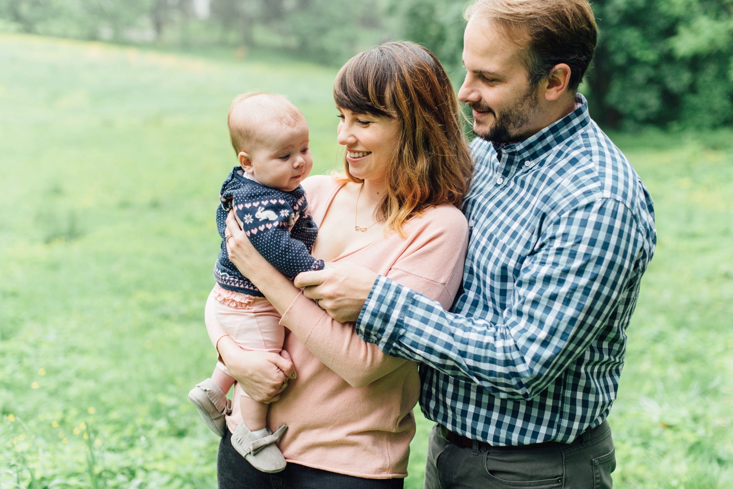 Awbury Arboretum Spring Mini Sessions - Philadelphia Family and Anniversary Photographer - Alison Dunn Photography photo