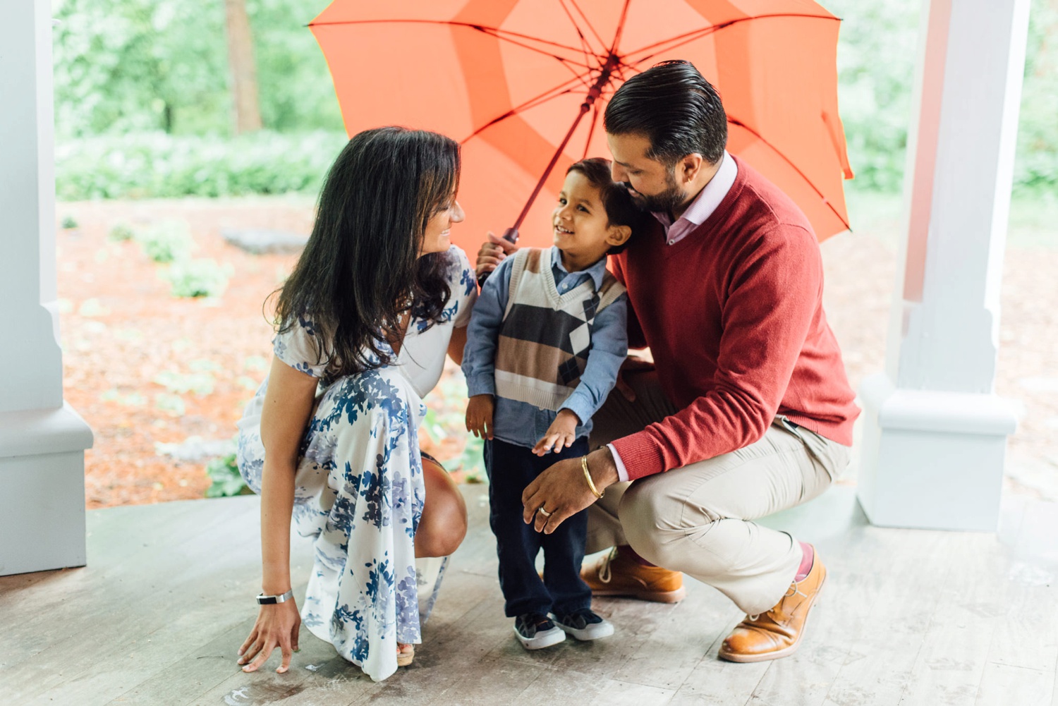 Awbury Arboretum Spring Mini Sessions - Philadelphia Family and Anniversary Photographer - Alison Dunn Photography photo