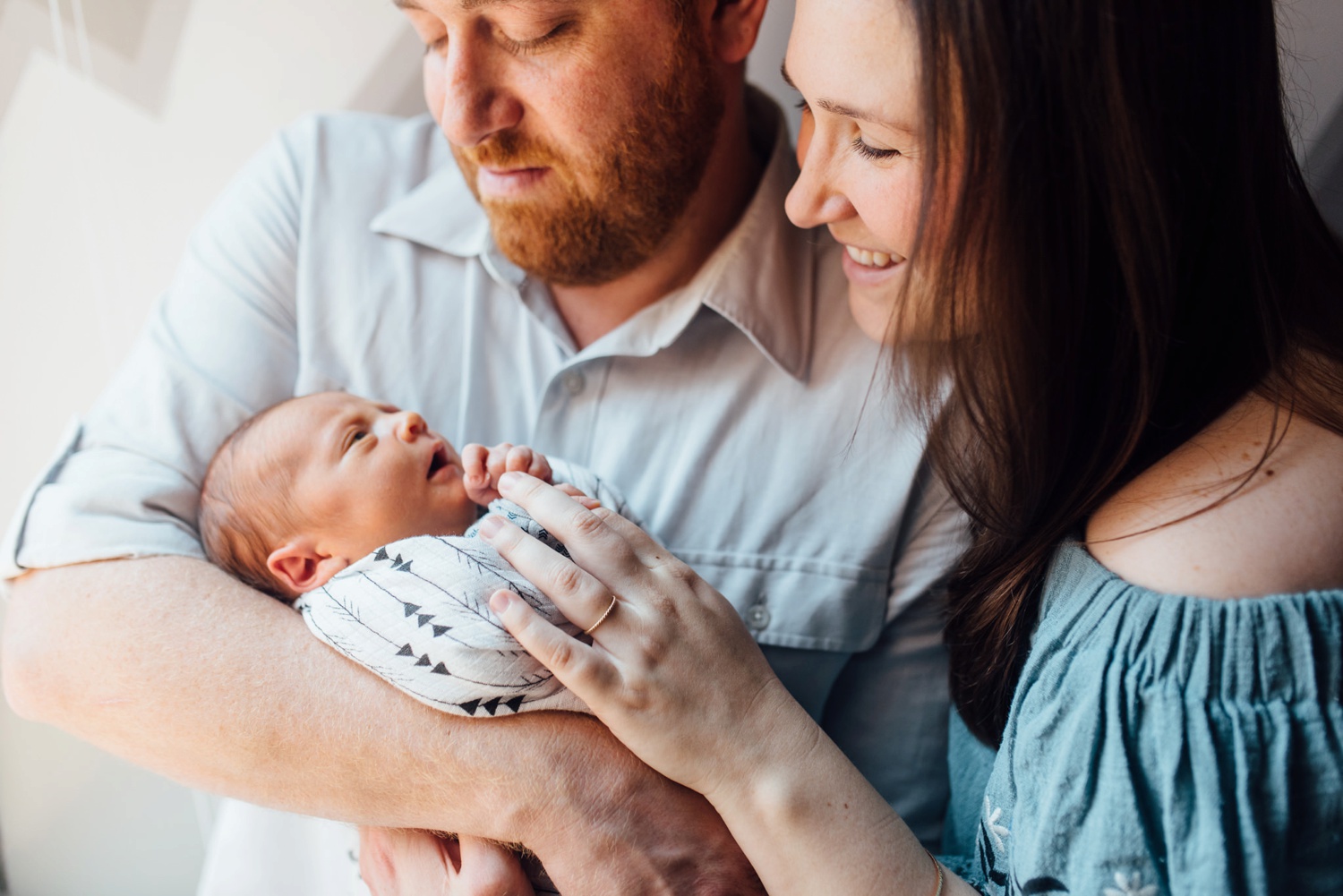 Jackson Family - Philadelphia Lifestyle Session - Family Newborn Photographer - Alison Dunn Photography photo