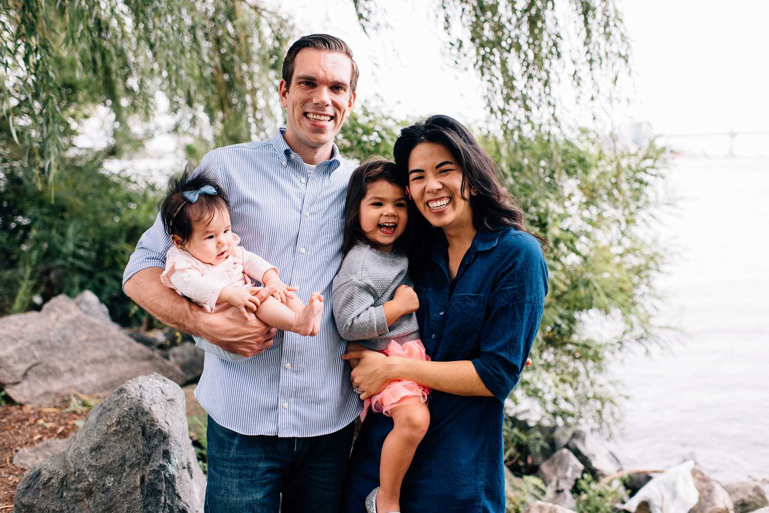 Penn Treaty Park Family Lifestyle Session - Philadelphia Family Photographer - Lauren Allmond Photography photo