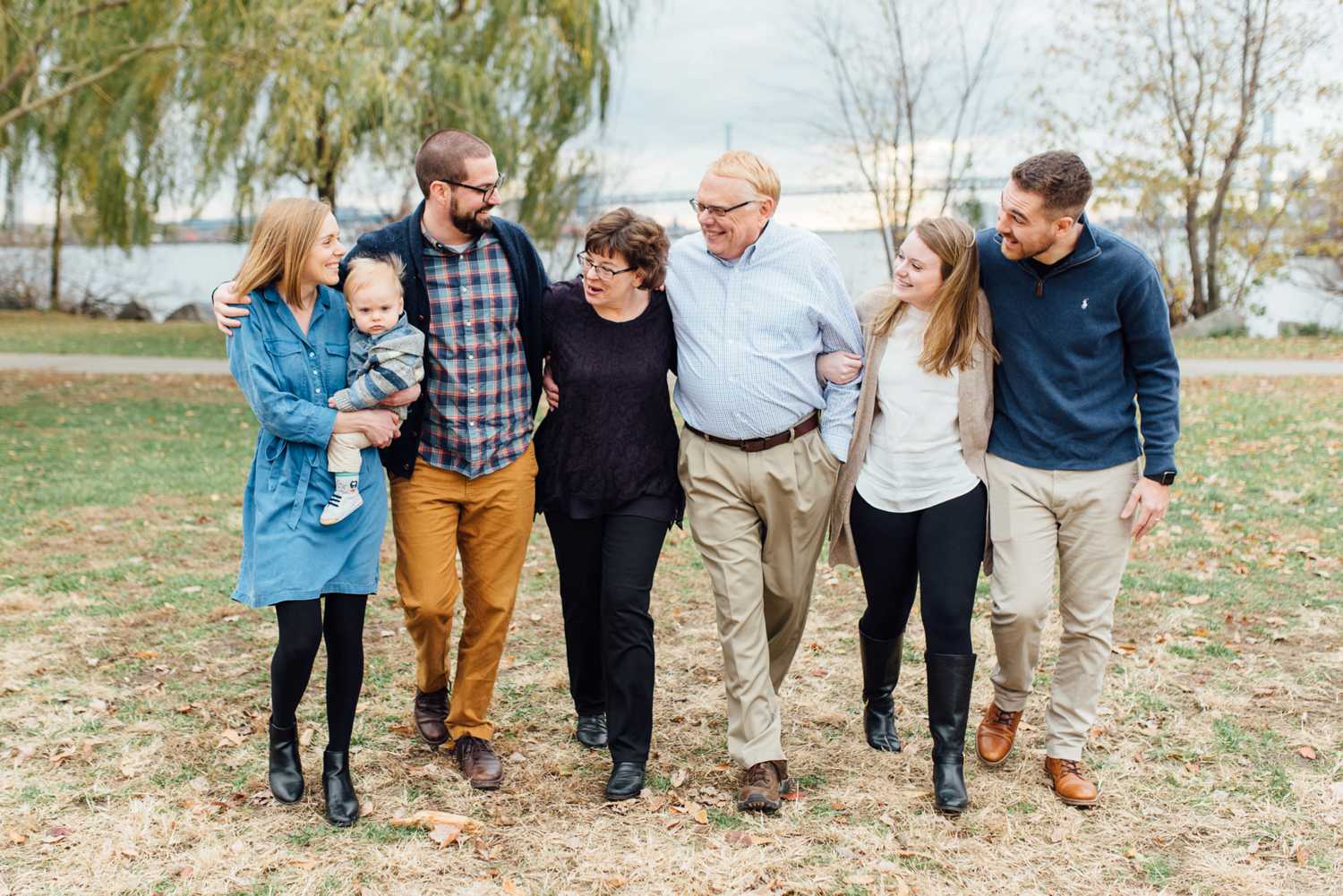 Lutz Family - Penn Treaty Park Family Portrait - Philadelphia Family Photographer - Alison Dunn Photography photo