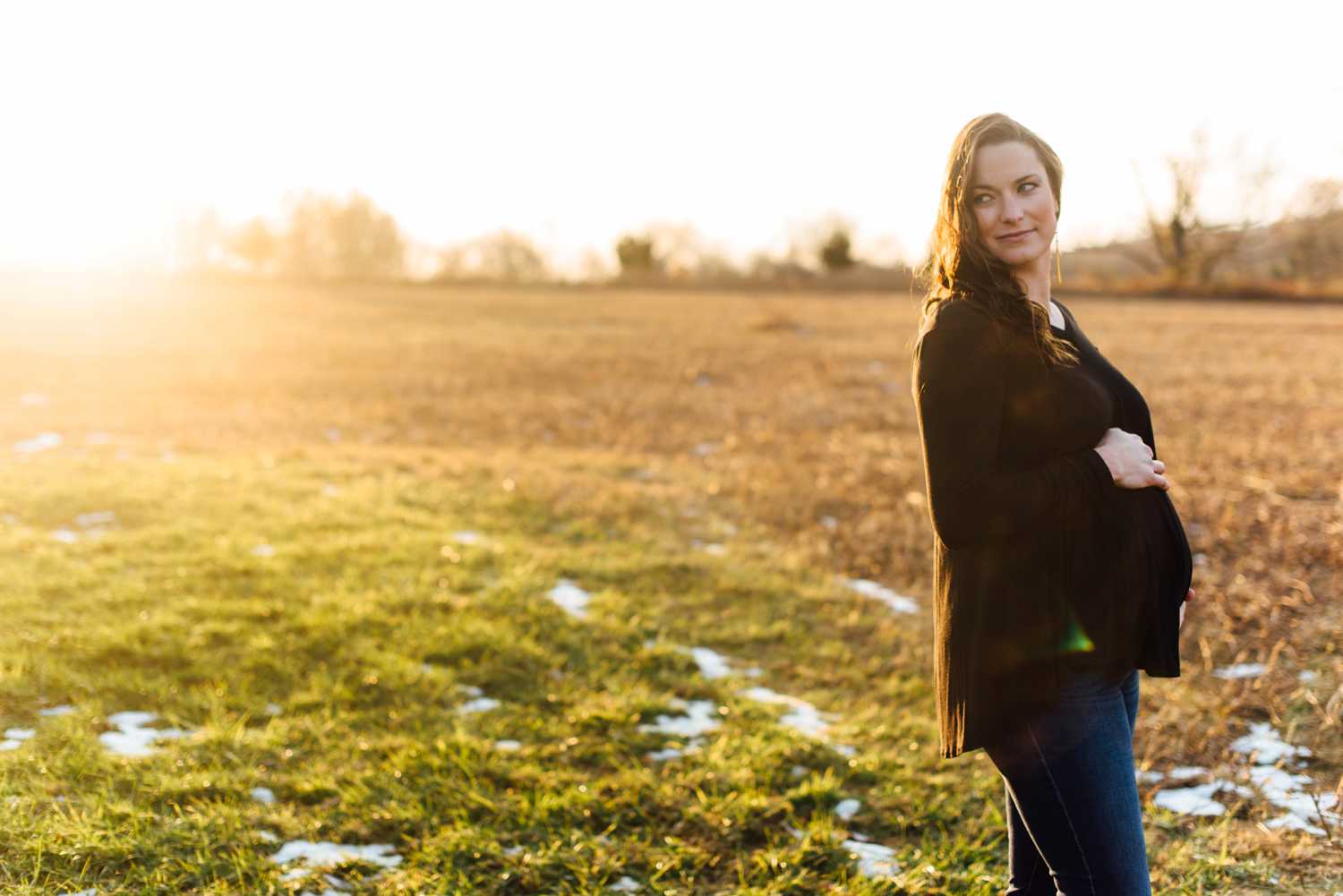 Elizabeth + Tyler - Valley Forge Maternity Session - Philadelphia Anniversary Photographer - Alison Dunn Photography photo