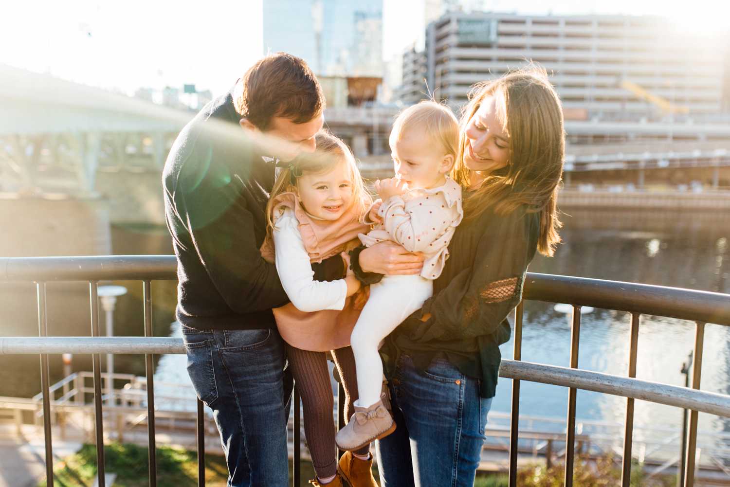 The Guaraldo Family - Fitler Square Family Session - Philadelphia Family Photographer - Alison Dunn Photography photo