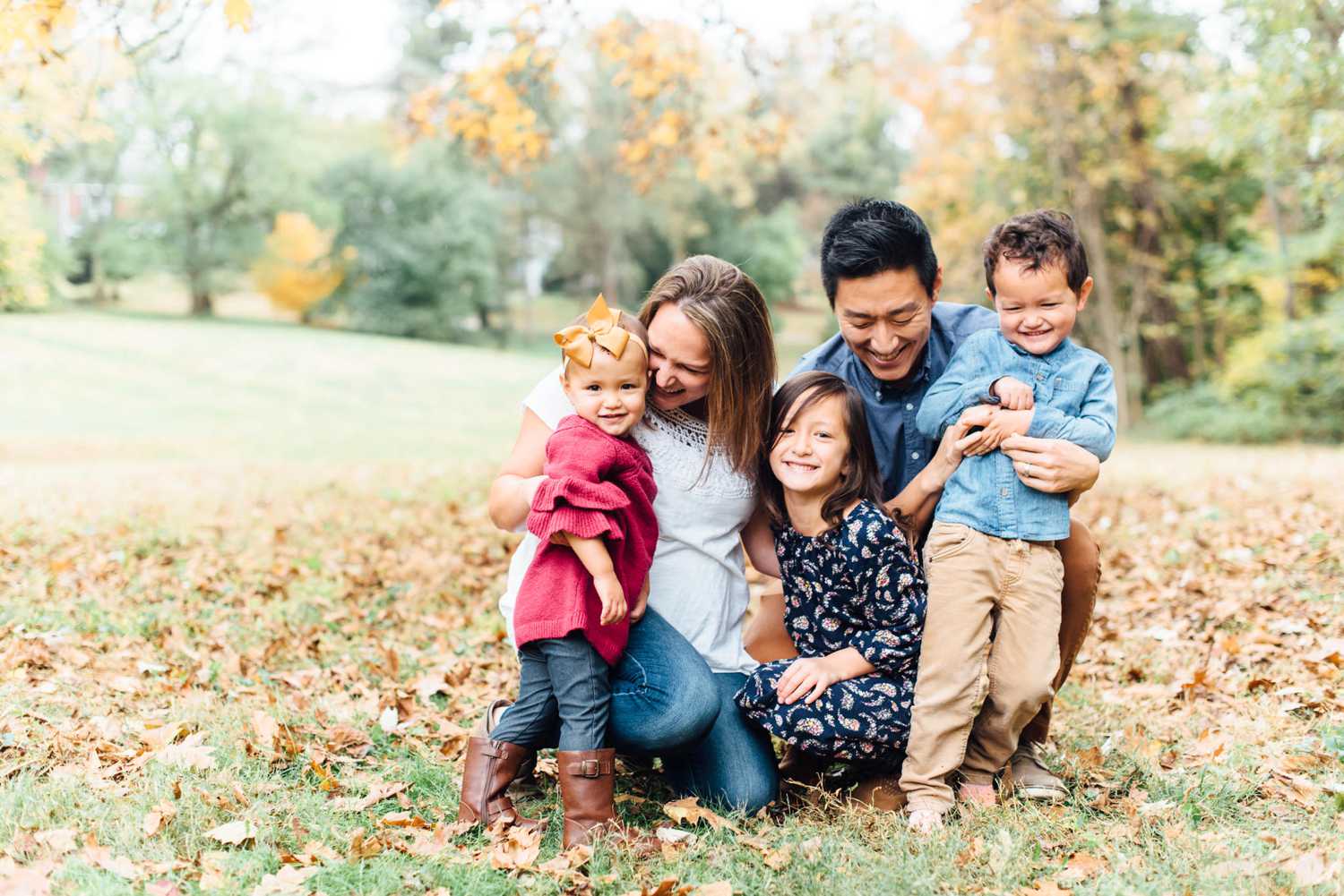 Fall 2019 Mini-Session - Awbury Arboretum - Philadelphia Mini-Session Photography - Alison Dunn Photography photo