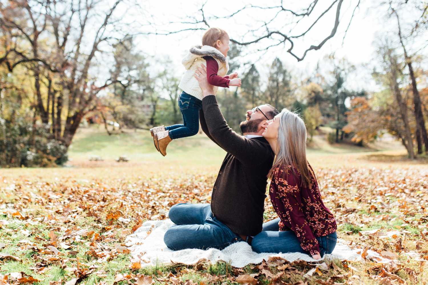 Fall Mini Sessions - Awbury Arboretum - Philadelphia Family Photographer - Alison Dunn Photography photo