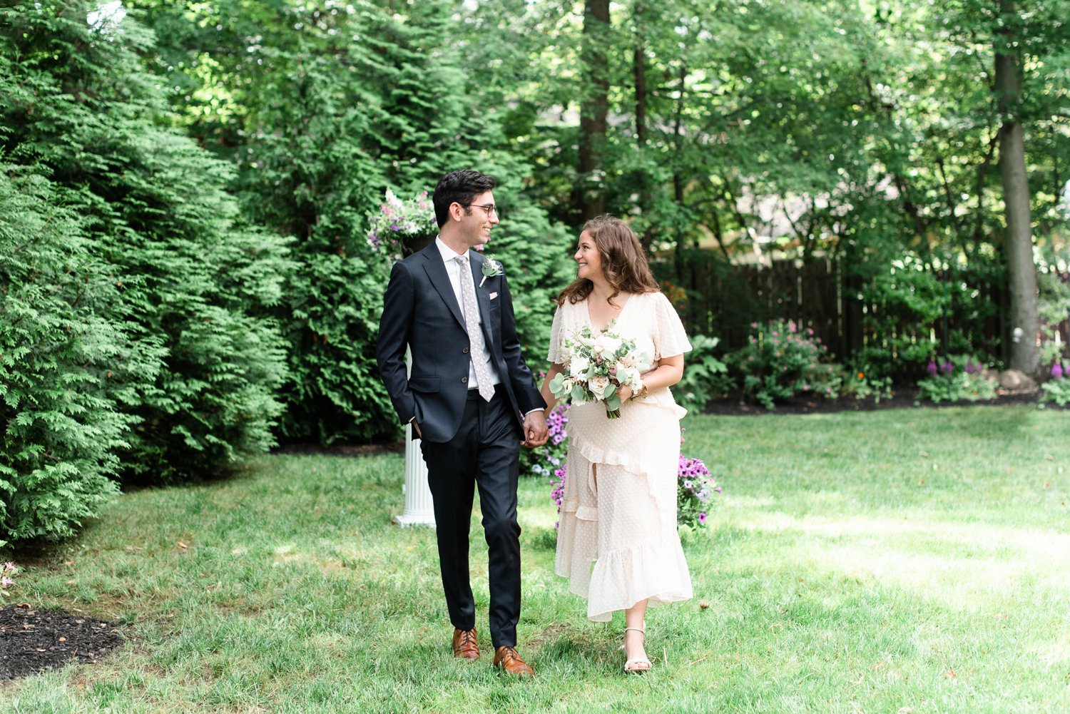 Jennifer + Jeffrey - Backyard Berwyn Wedding - Main Line Wedding Photographer - Alison Dunn Photography photo