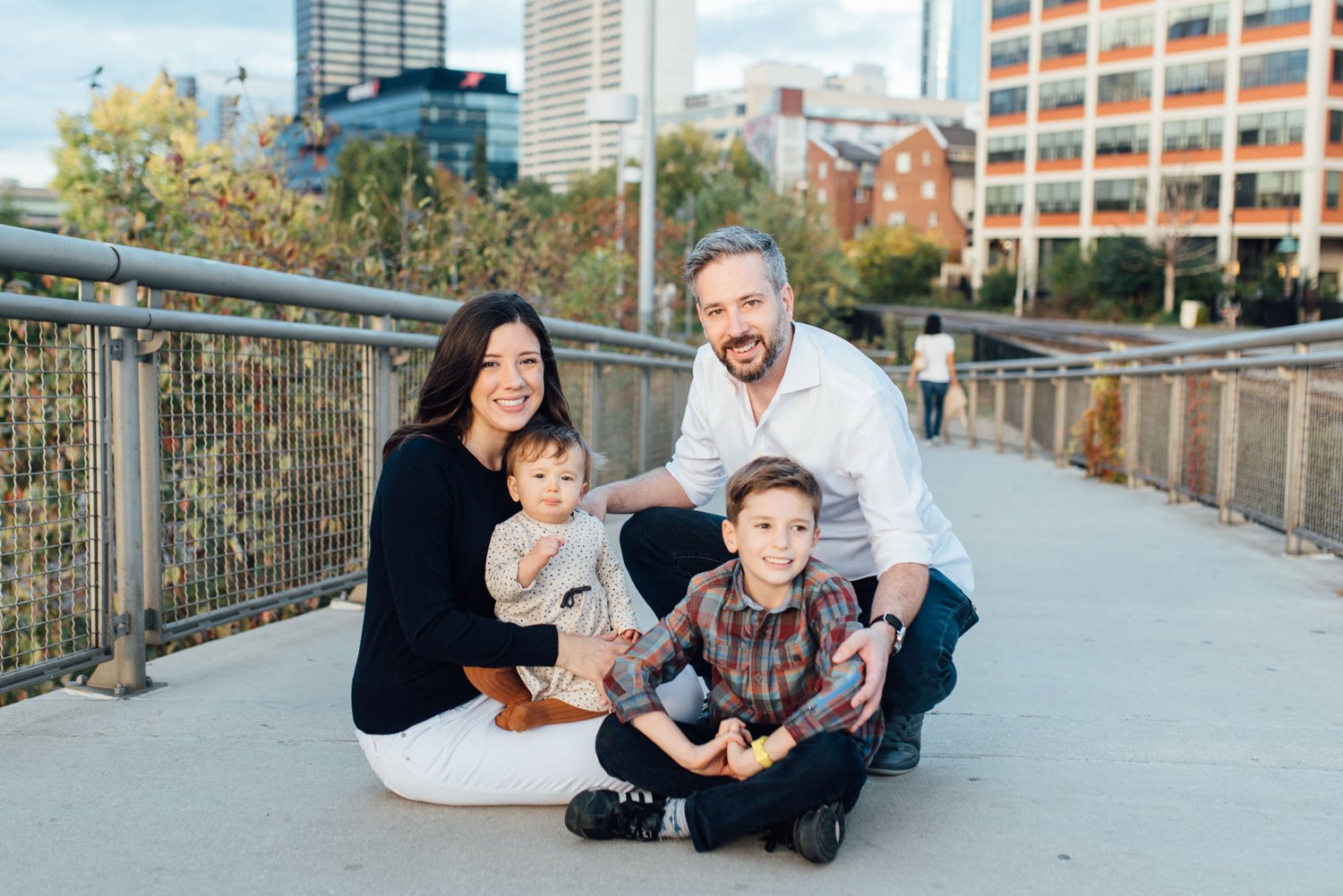 Aren + Jessica + Edward + Elouise - Schuykill River Park Family Session - Philadelphia Family Photographer - Alison Dunn Photography photo