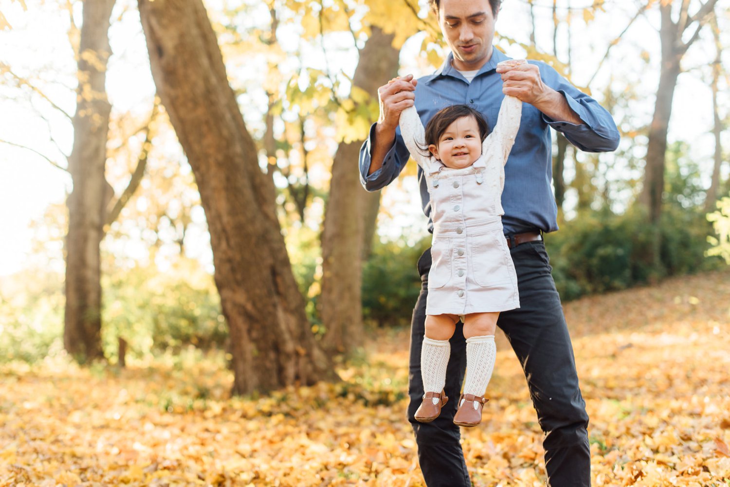 November Mini-Sessions - Awbury Arboretum - Philadelphia Family Photographer - Alison Dunn Photography photo