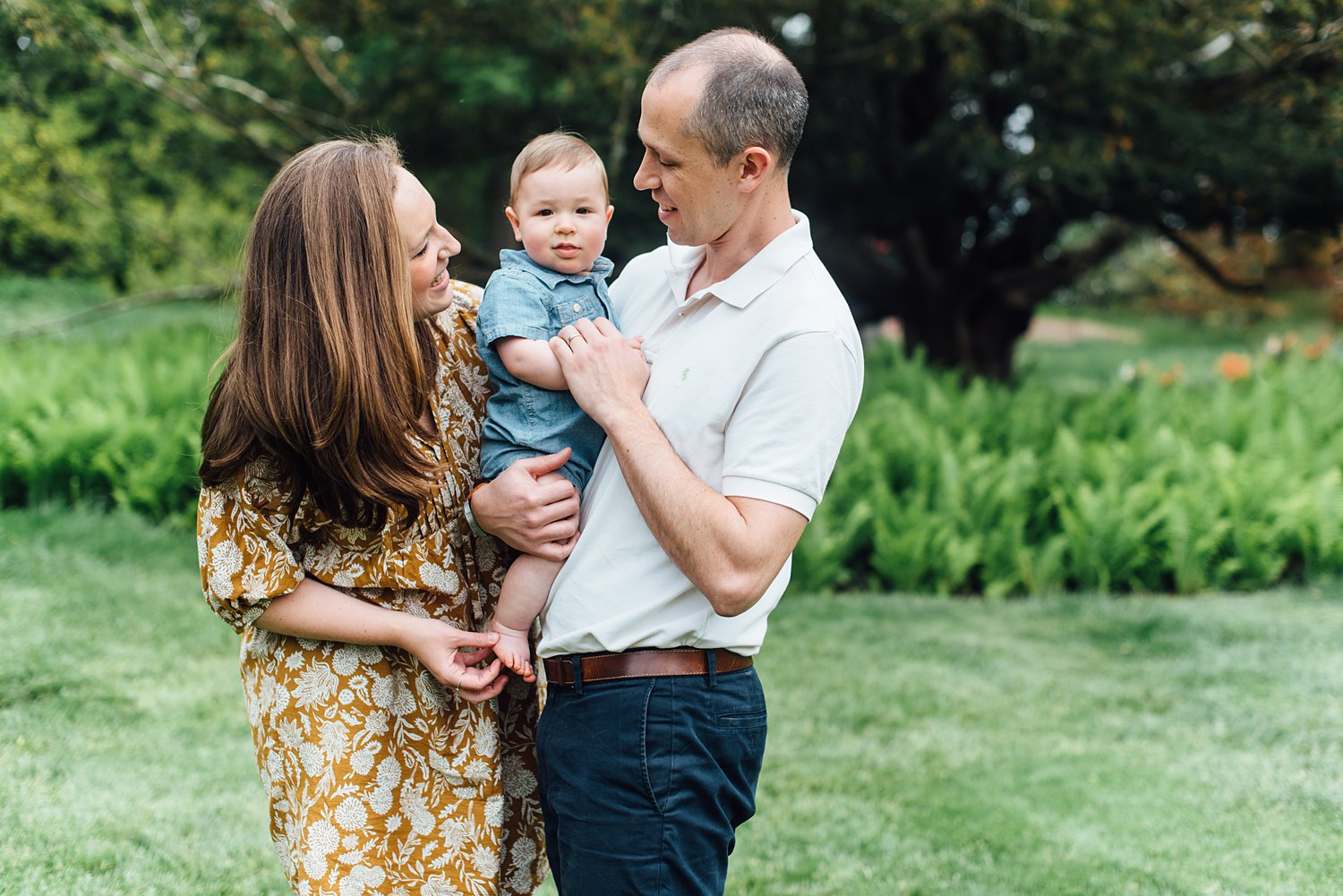 Jenna + Dave + Dylan - Longwood Gardens Family Session - Chester County Family Photographer - Alison Dunn Photography photo