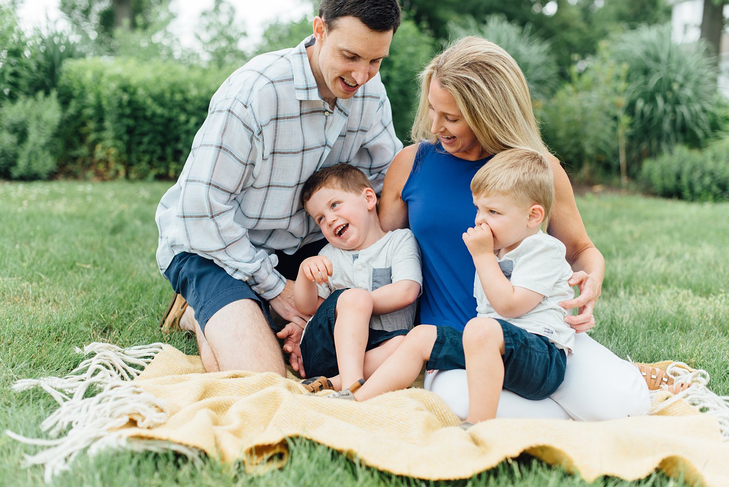 Navy Yard Mini-Sessions - Maryland Family Photographer - Alison Dunn Photography photo