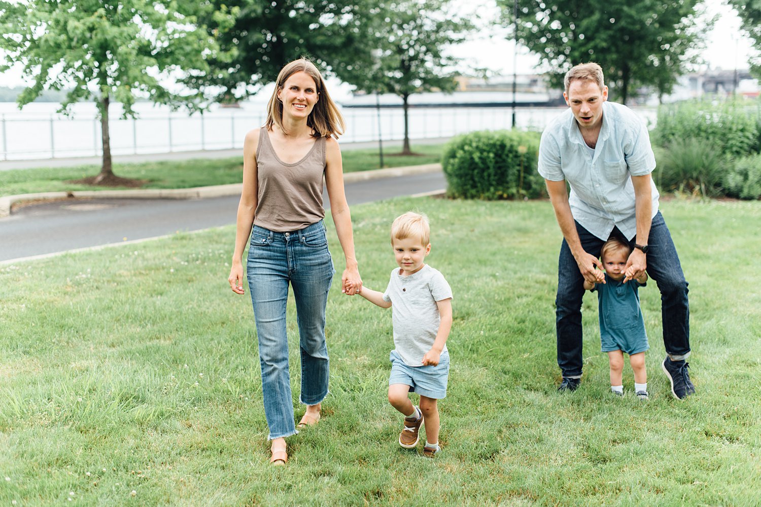 Navy Yard Mini-Sessions - Maryland Family Photographer - Alison Dunn Photography photo