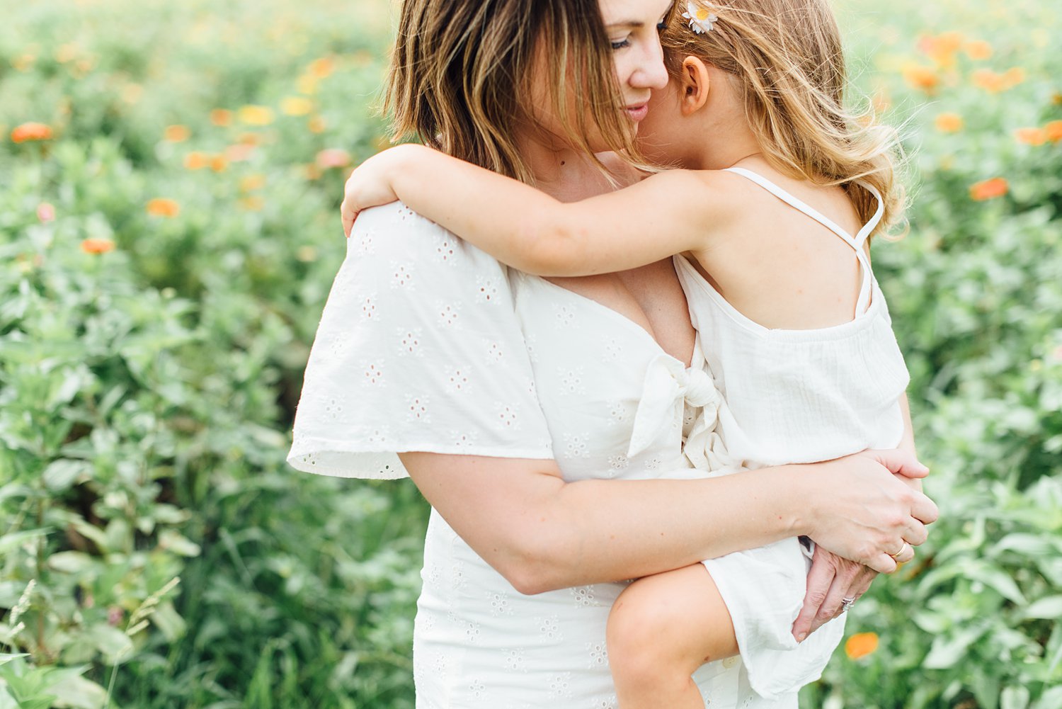 Summer Mini-Sessions - Maple Acres Farm Photo Shoot - Plymouth Meeting Family Photographer photo