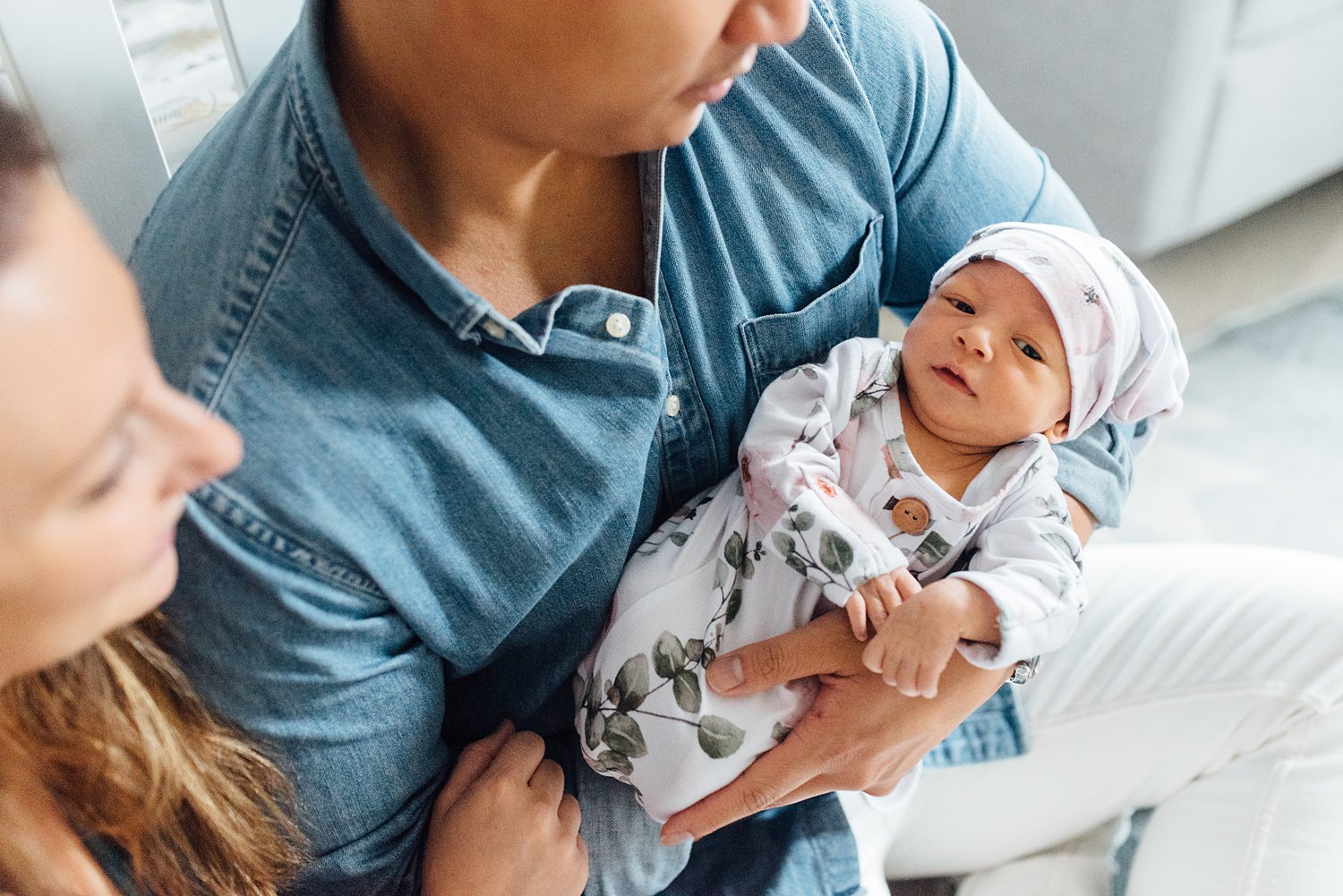 Le Family - Fishtown Newborn Session - Philadelphia Lifestyle Family Photographer - Alison Dunn Photography photo