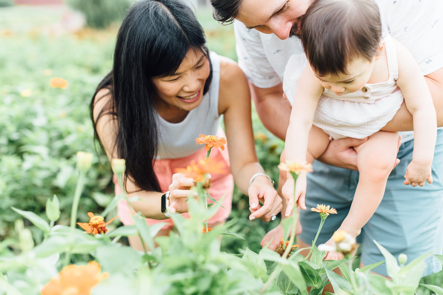 Summer Mini-Sessions - Maple Acres Farm Photo Shoot - Plymouth Meeting Family Photographer photo