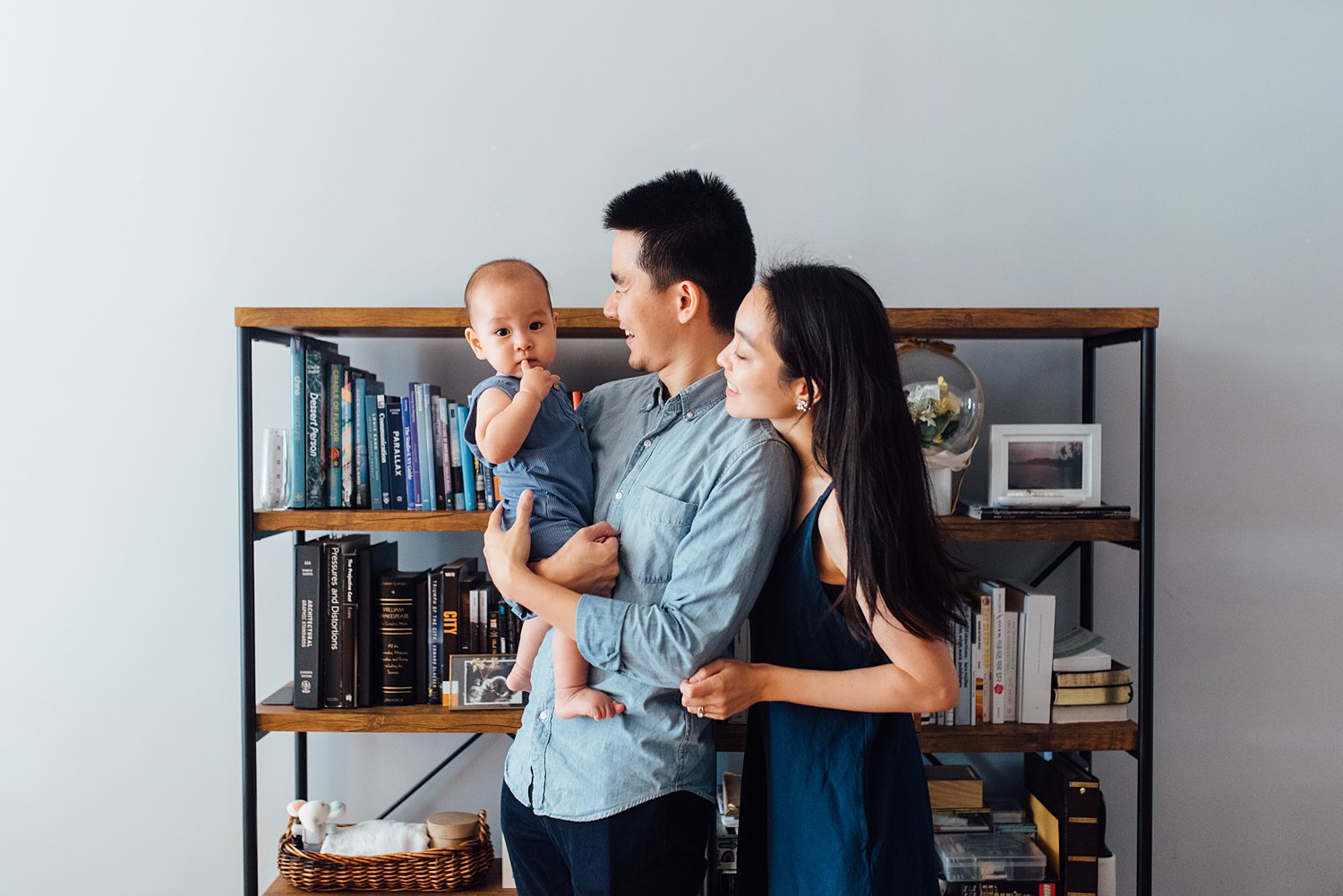 Yoona + Peter + Jude - Fishtown Family Session - Maryland Family Photographer - Alison Dunn Photography photo