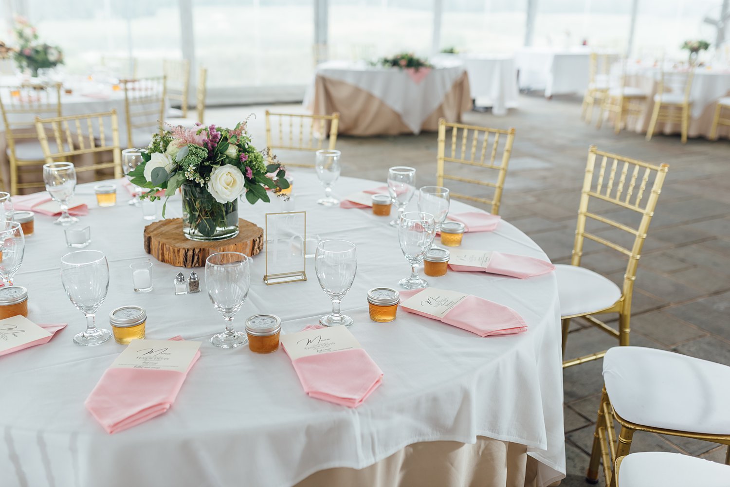 Tess + Devin - Architect's Golf Club wedding - Maryland wedding photographer - Alison Dunn Photography photo