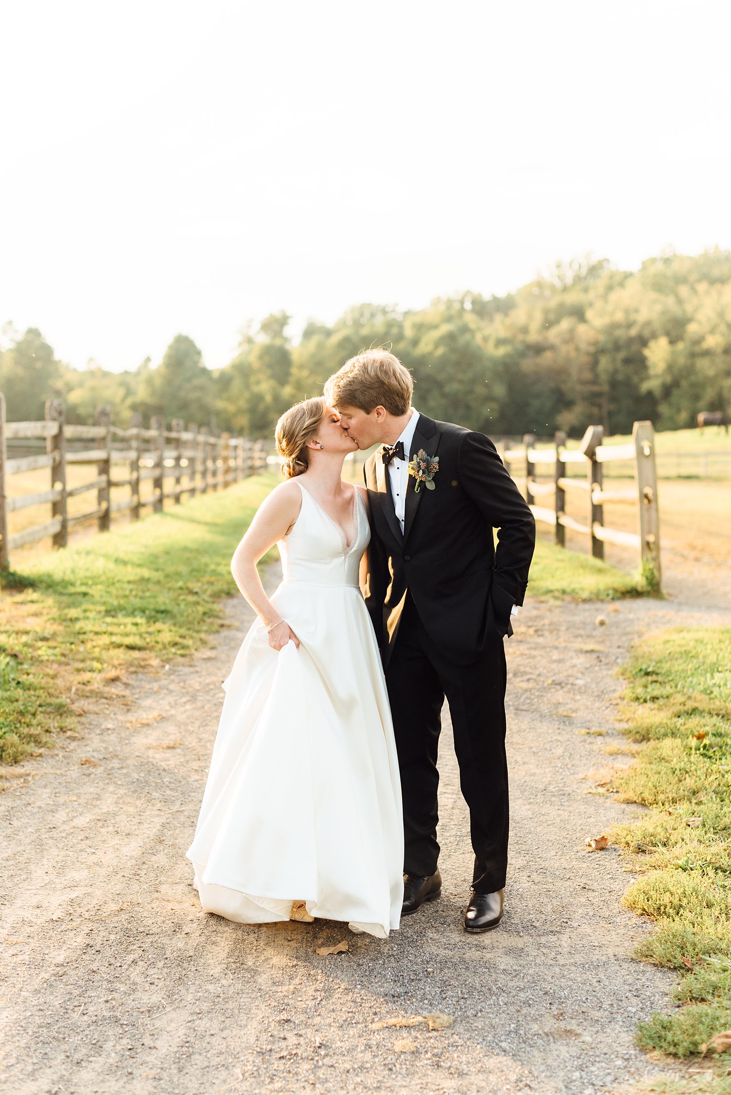 Susannah + George - Vicmead Hunt Club Wedding - Maryland Wedding Photographer - Alison Dunn Photography photo