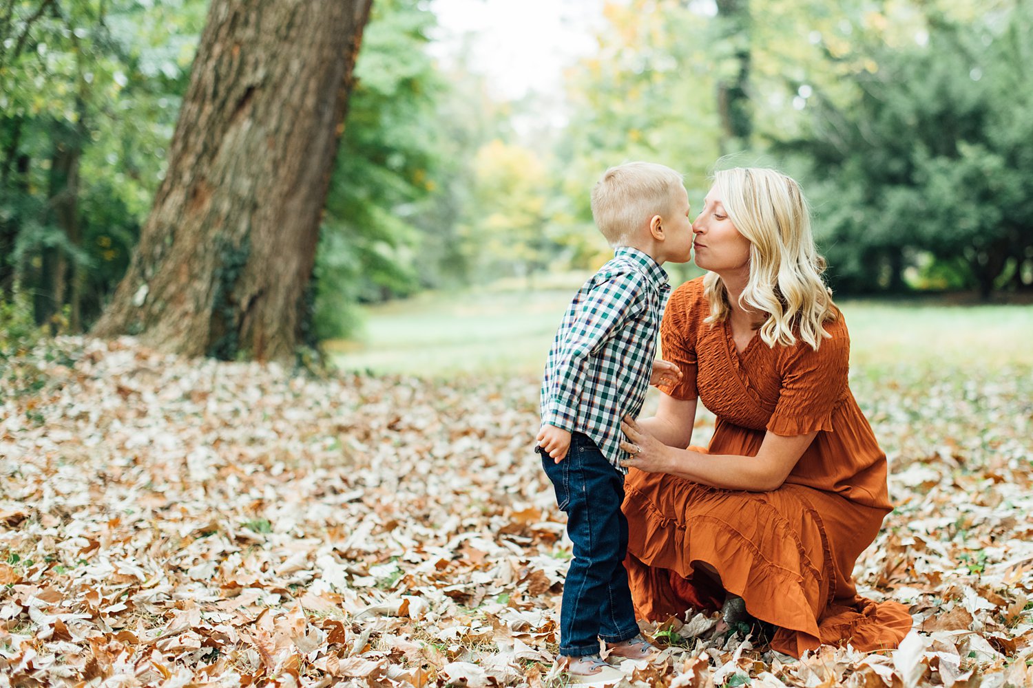 Fall Mini-Sessions - Philadelphia Family Photographer - Alison Dunn Photography photo