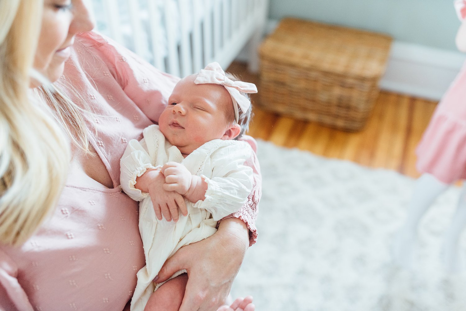 Morse Family - Glenside Newborn Session - Montgomery County Maryland family photographer | Alison Dunn Photography