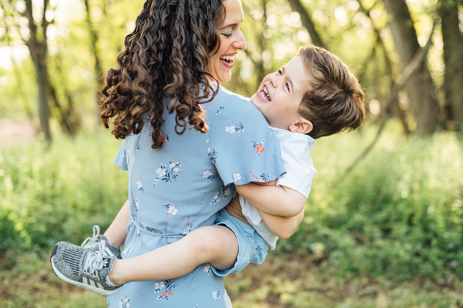 Spring Mini-Sessions - Palmyra Nature Cove - Rockville Family Photographer - Alison Dunn Photography photo