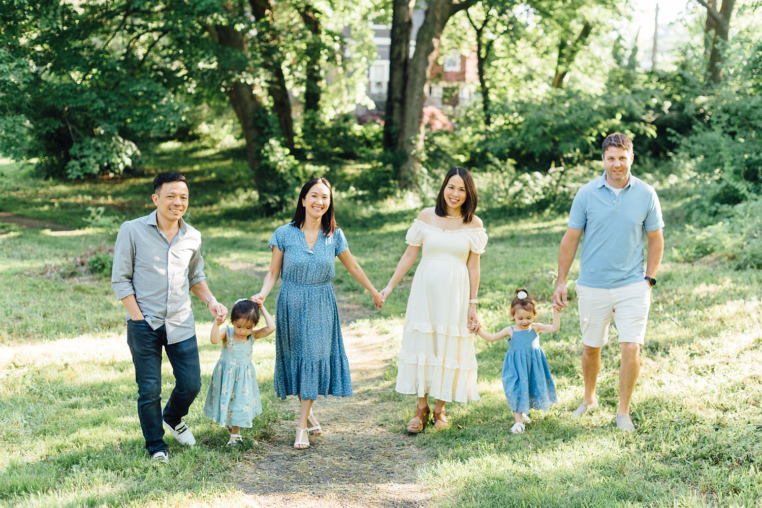 Nguyet + Thuy - Philadelphia Family Session - Rockville Maryland Family Photographer - Alison Dunn Photography photo