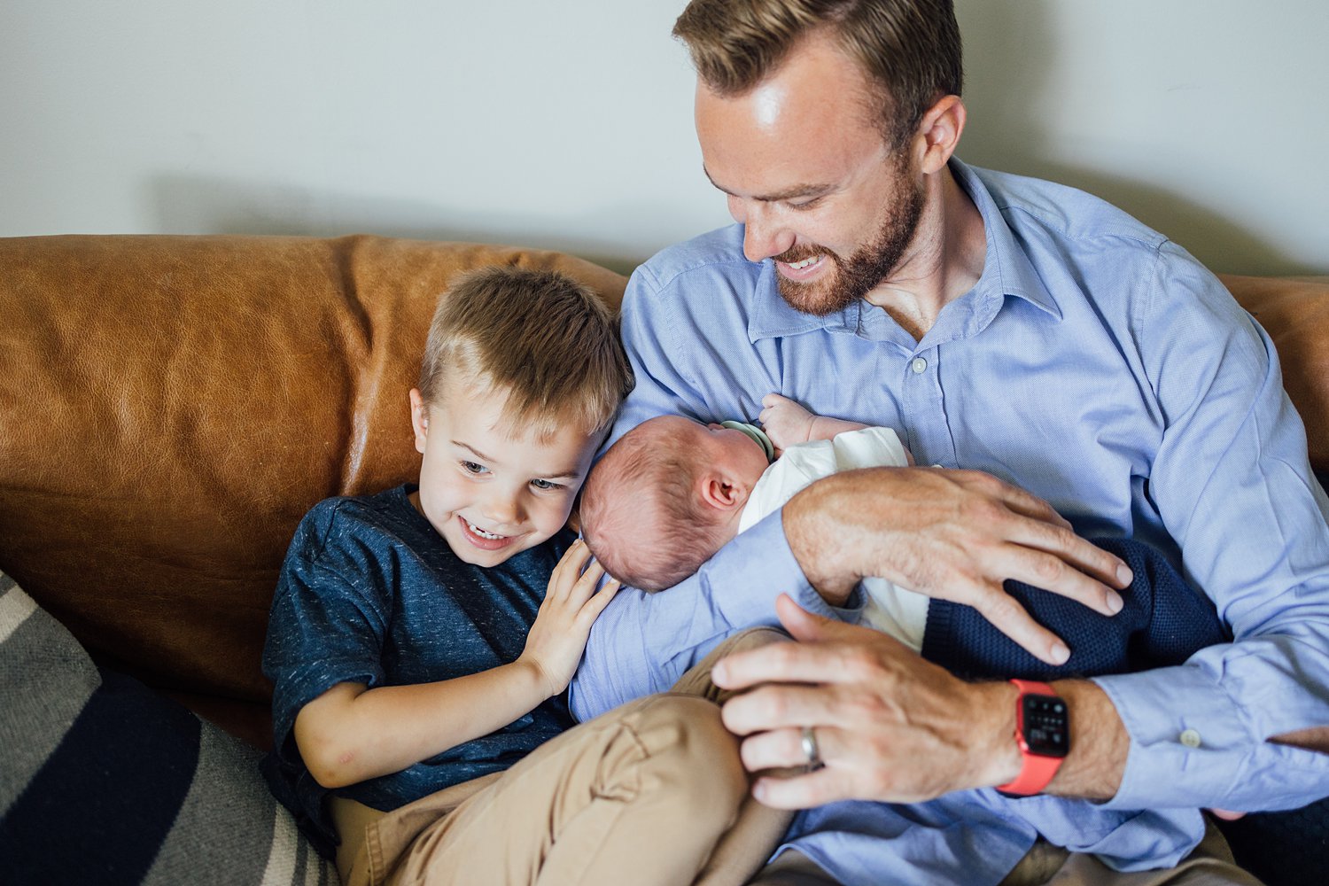 Mills Family - Cherry Hill In-Home Newborn Session - Rockville Maryland family photographer - Alison Dunn Photography photo