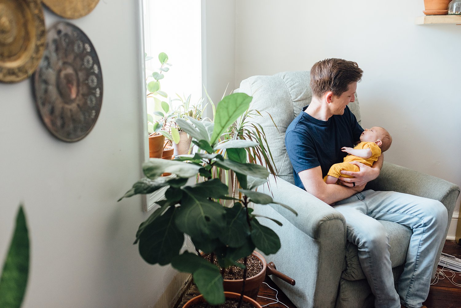 The Manns Family - Philadelphia Newborn Session - Rockville Maryland Family Photographer - Alison Dunn Photography photo