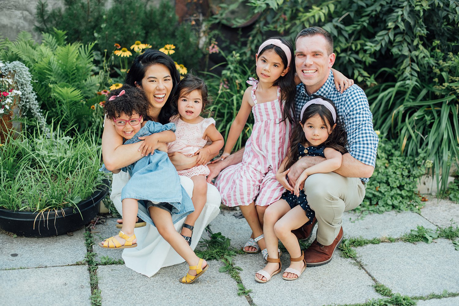 Anniversary Party - Sculpture Courtyard - Philadelphia Family Photographer - Alison Dunn Photography photo