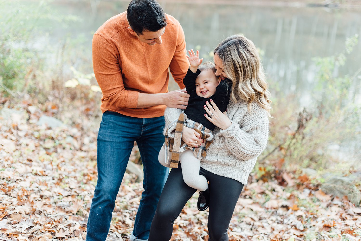The Laibs - Lake Needwood Family Session - Montgomery County Maryland family photographer - Alison Dunn Photoraphy photo