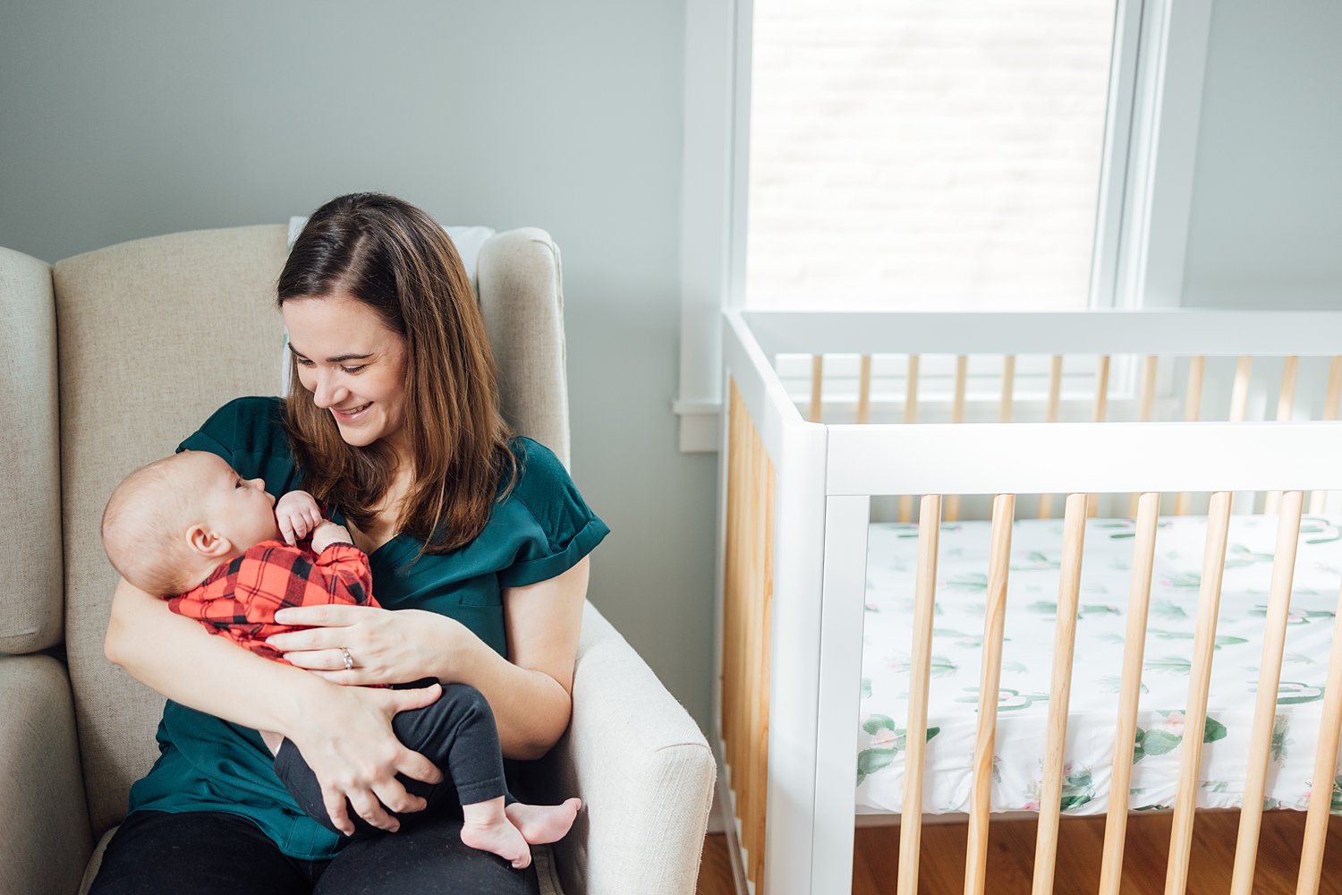 Gary + Emily + Maya - Philadelphia In-Home Newborn Session - Philadelphia Family Lifestyle Photographer - Alison Dunn Photography photo