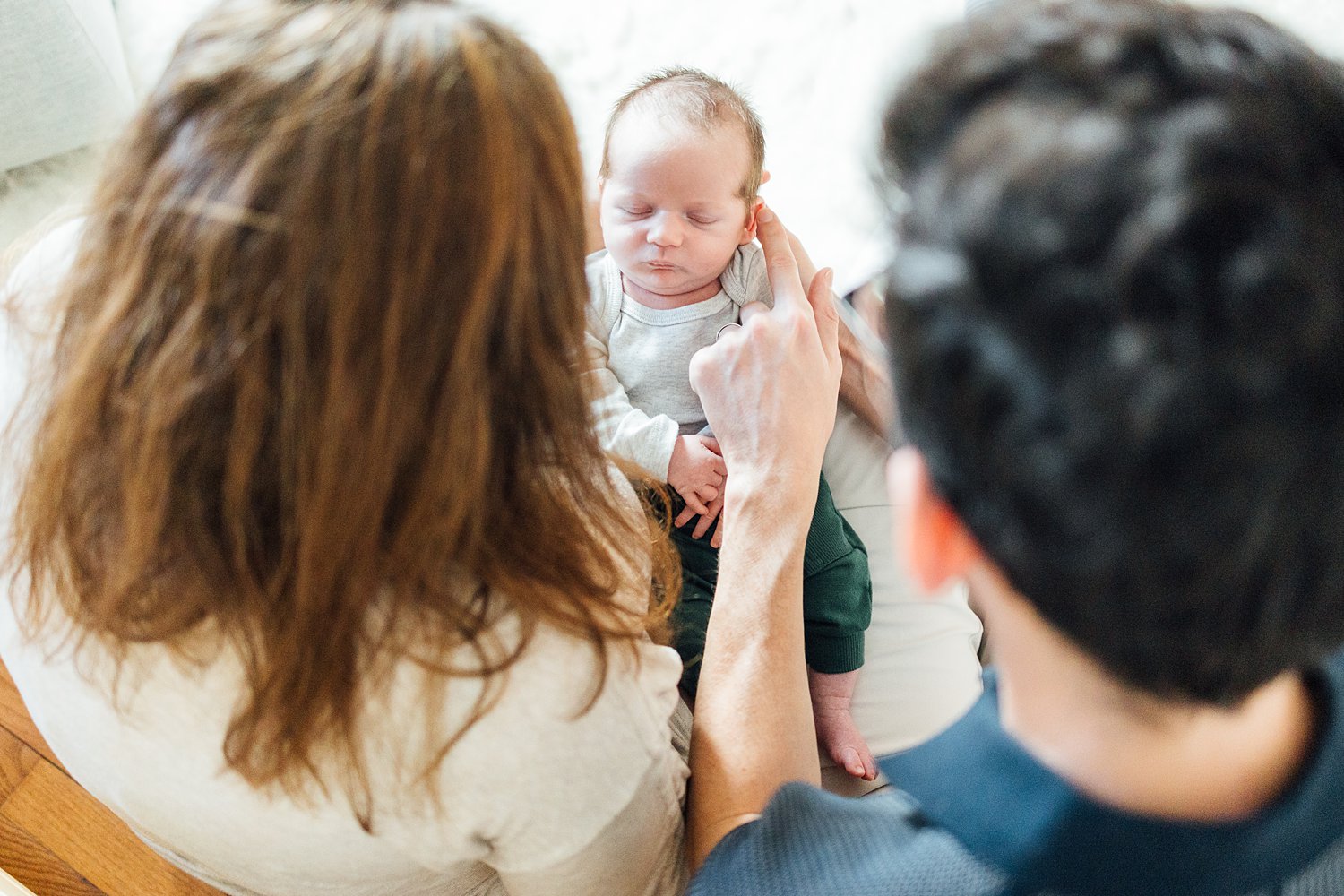 Jennifer + Jeff - Philadelphia Lifestyle Newborn Session - Montgomery County Maryland family photographer - Alison Dunn Photography photo