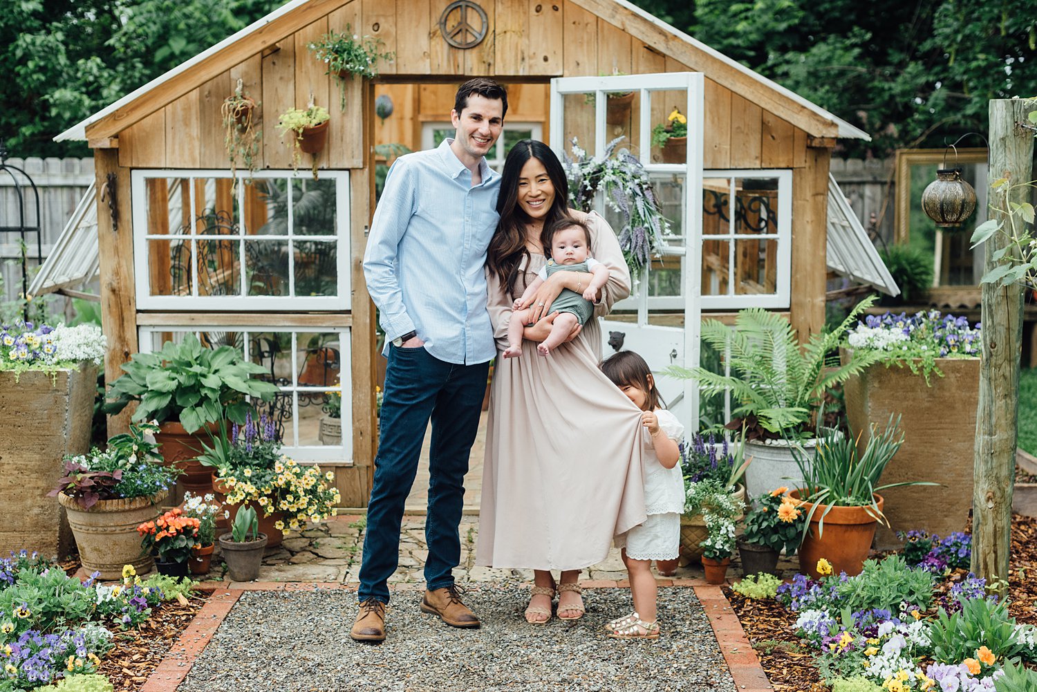 Taproot Greenhouse West Chester Mini-Sessions - Montgomery County Maryland Family Photographer - Alison Dunn Photography photo