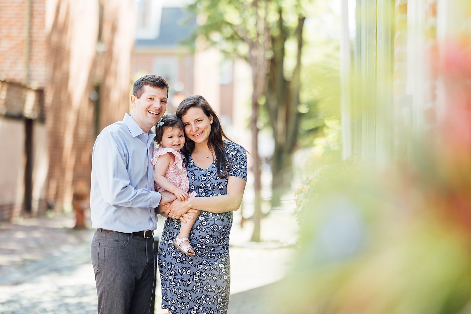 The Buinewiczes - Old City Family Session - Philadelphia Family Photographer - Alison Dunn Photography photo