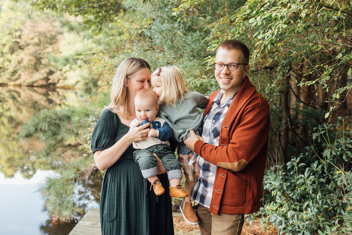 Lakeside at Medford Mini-Sessions - Camden County Family Photographer - Alison Dunn Photography photo