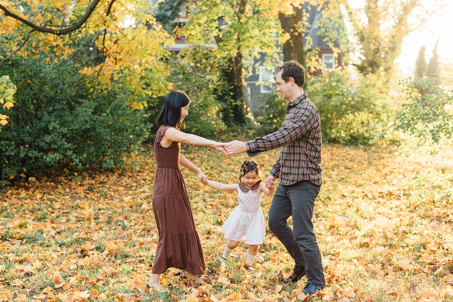 Philadelphia Mini-Sessions - Awbury Arboretum - Maryland Family Photographer - Alison Dun Photography photo