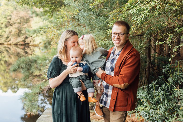 Taproot Greenhouse Mini-Sessions - West Chester Family Photographer - Alison Dunn Photography photo