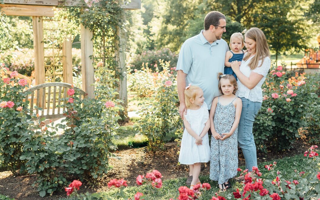 2024 Rose Garden Mini Sessions Recap