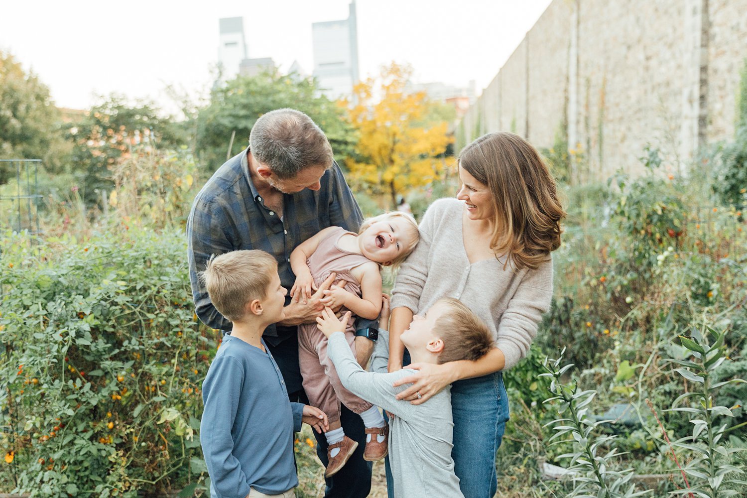 The Tregos - Fairmount Garden Family Session - Philadelphia Family Photographer - Alison Dunn Photography photo